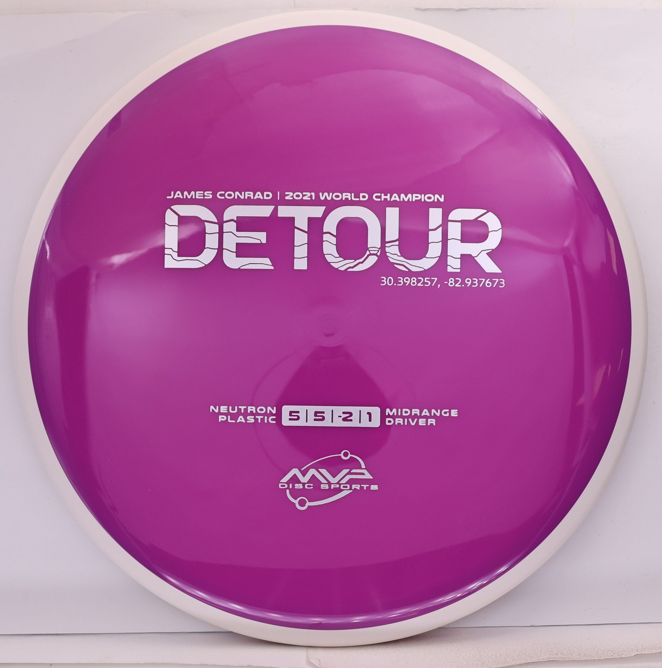 鋲ジャン　crust ハードコア　disclose MVP Neutron Detour - Project Lab Coat - Flight Factory Discs
